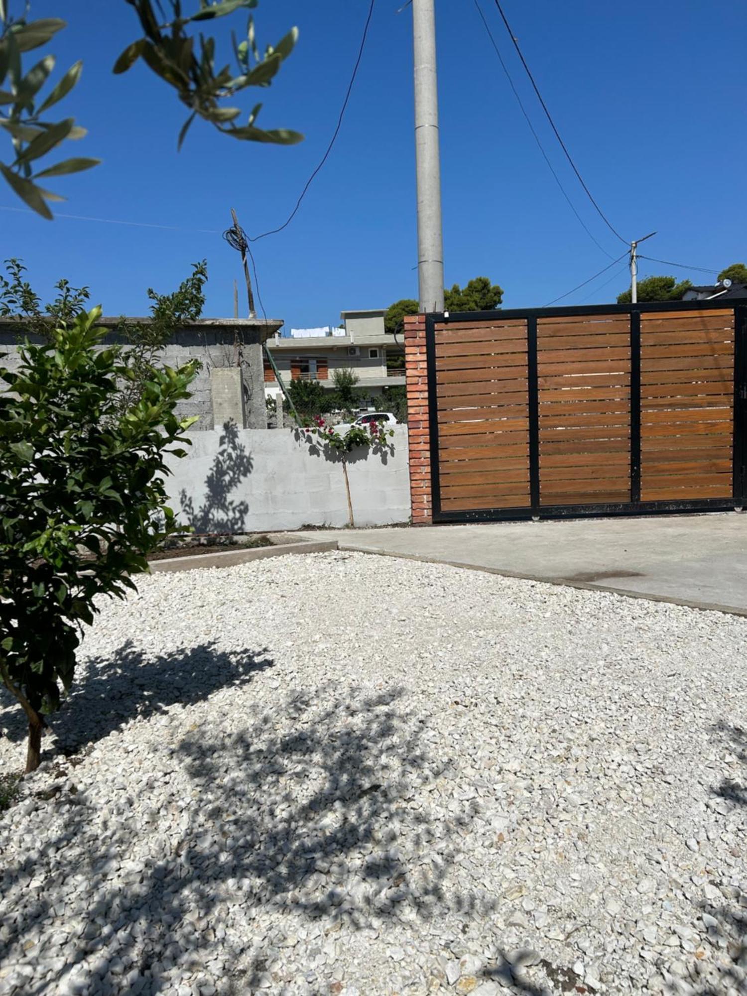 Vila Roan Vlorë Екстериор снимка