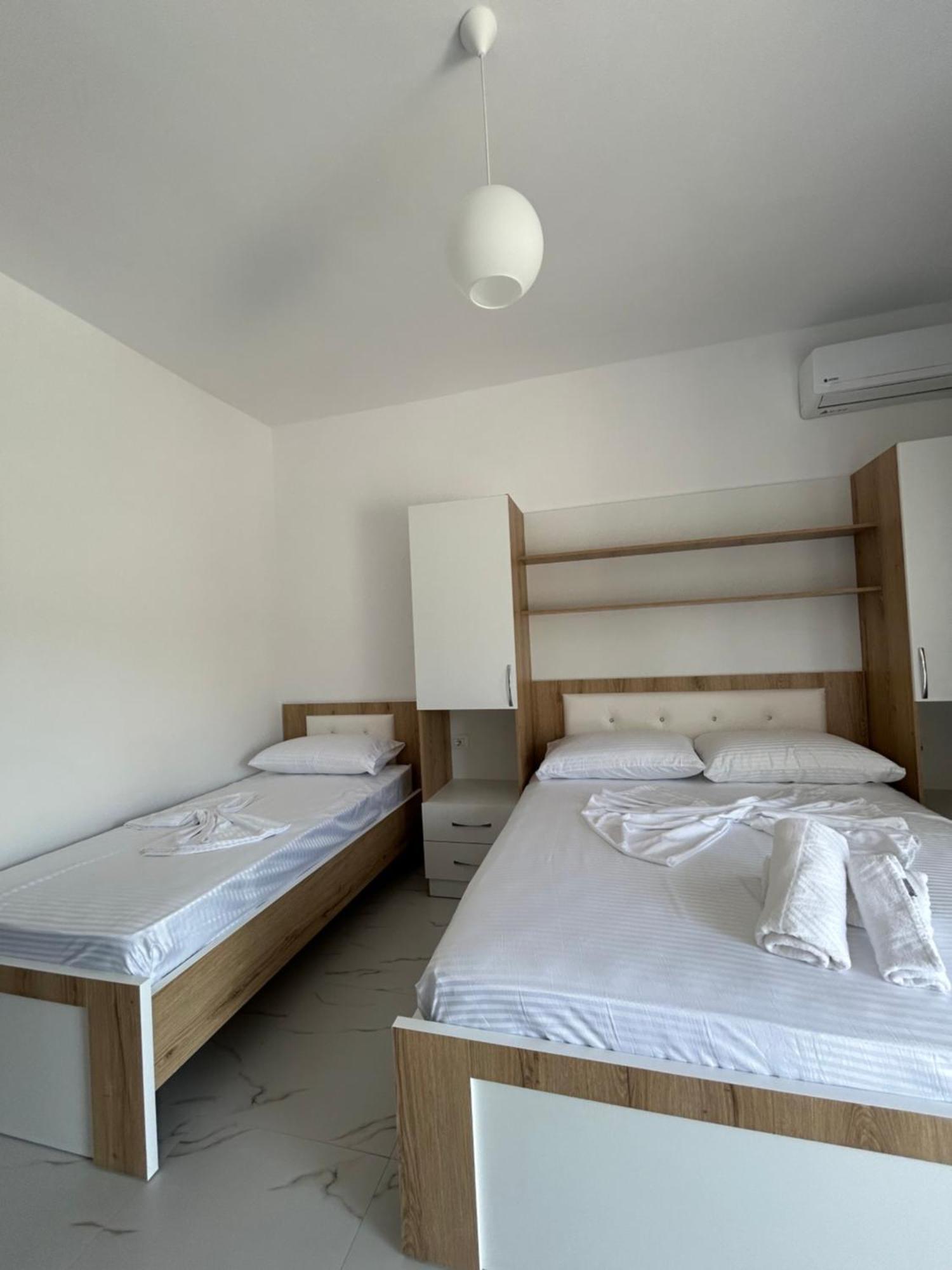 Vila Roan Vlorë Екстериор снимка