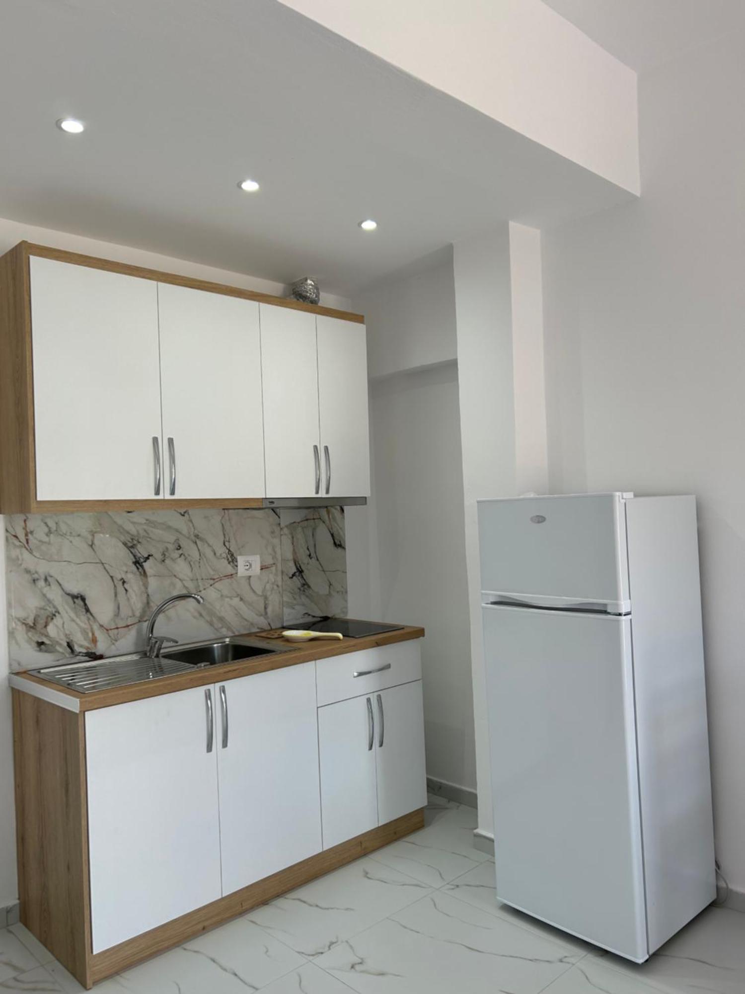 Vila Roan Vlorë Екстериор снимка