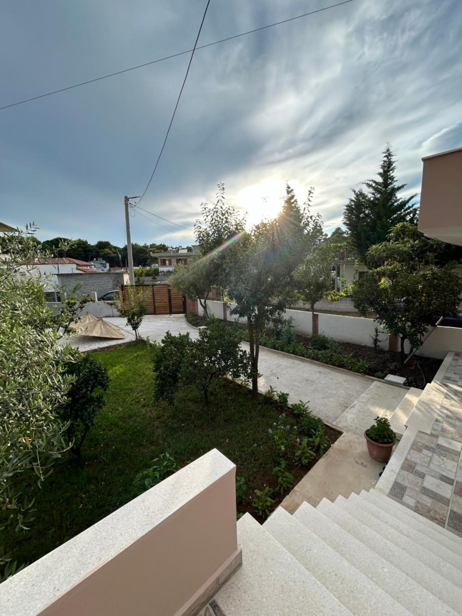 Vila Roan Vlorë Екстериор снимка