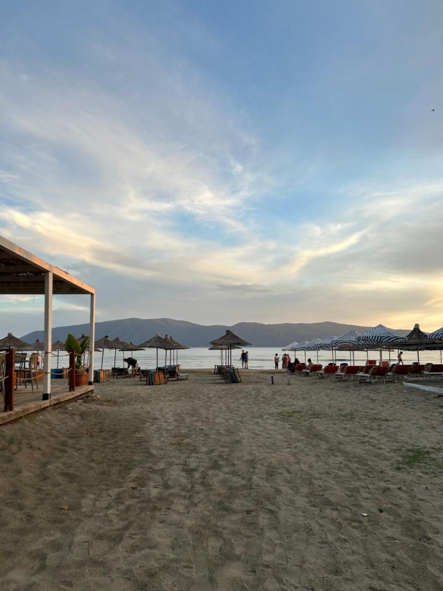 Vila Roan Vlorë Екстериор снимка