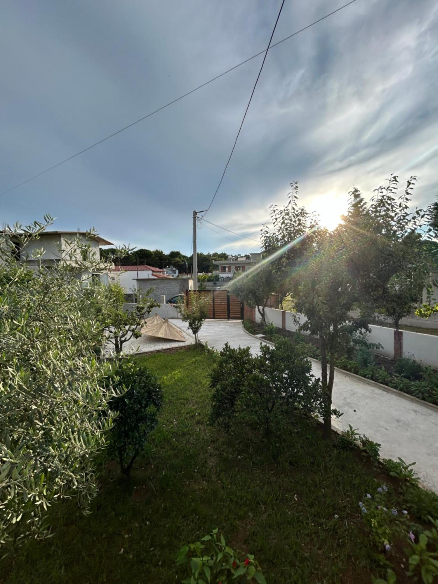 Vila Roan Vlorë Екстериор снимка